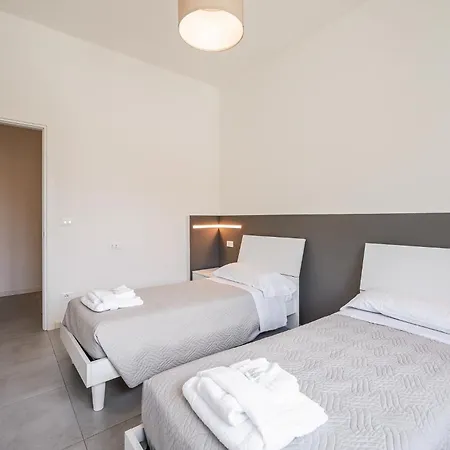 Lejlighed Rivazza - Free Wifi, Air Conditioning & Private Parking Imola