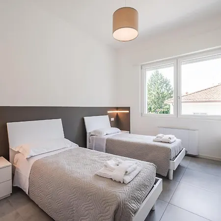 Rivazza - Free Wifi, Air Conditioning & Private Parking شقة *