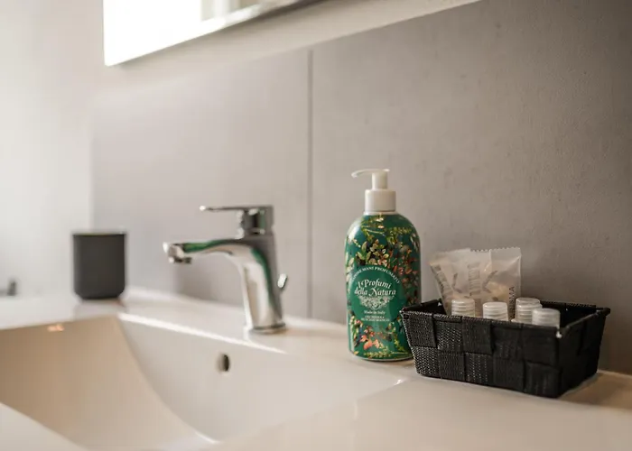 Rivazza - Free Wifi, Air Conditioning & Private Parking Apartman