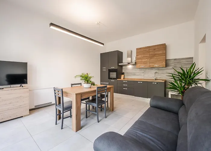 Rivazza - Free Wifi, Air Conditioning&private Parking