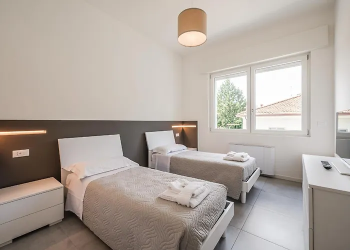 Rivazza - Free Wifi, Air Conditioning & Private Parking Apartment