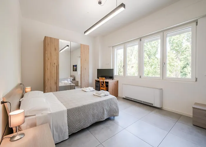 Rivazza - Free Wifi, Air Conditioning&private Parking * Imola