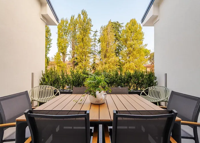 Rivazza - Free Wifi, Air Conditioning & Private Parking Apartment Imola